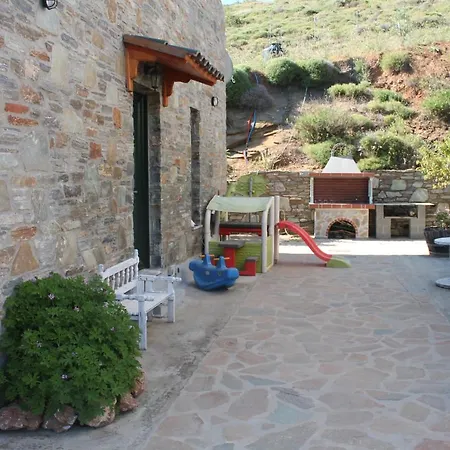 Hébergement de vacances το πέτρινο - Stonehouse Petriaí