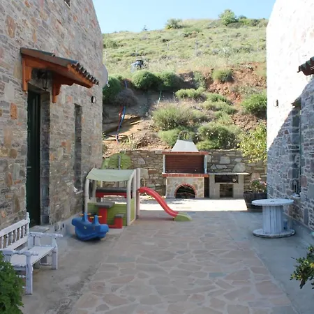 το πέτρινο - Stonehouse * Petriaí